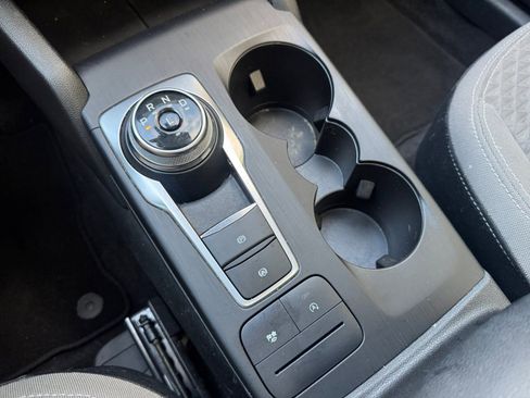 Certified 2022 Ford Escape SE w/ SE Sport Appearance Package image 21