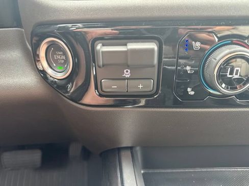 New 2026 Chevrolet Silverado 1500 LTZ w/ LTZ Premium Package AWD/4WD image 6