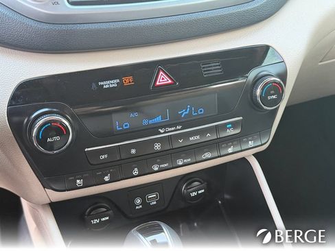 Used 2018 Hyundai Tucson Limited w/ Ultimate Package 02 AWD/4WD image 25