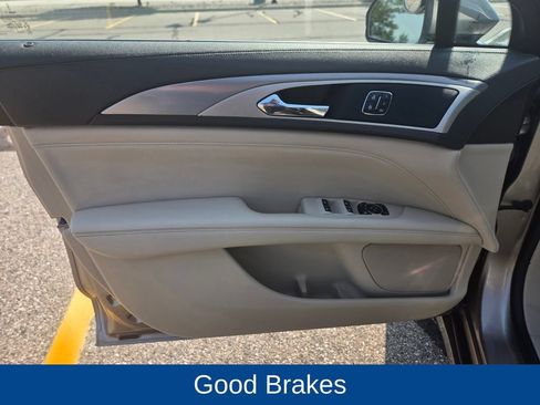 Used 2020 Lincoln MKZ AWD w/ Convenience Package image 15