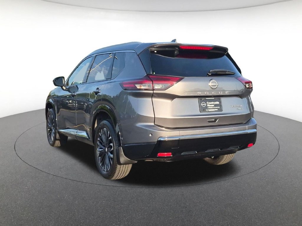 Used 2024 Nissan Rogue Platinum AWD/4WD image 7