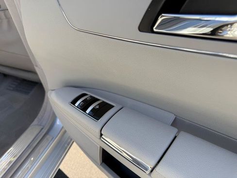 Used 2012 Mercedes-Benz S 550 image 64