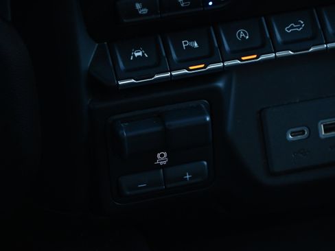 Used 2021 GMC Sierra 1500 SLT image 21