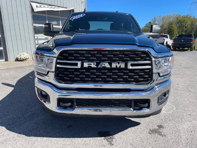Used 2024 RAM 2500 Big Horn w/ Bed Utility Group AWD/4WD image 2