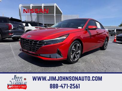 Used 2021 Hyundai Elantra Limited w/ Cargo Package