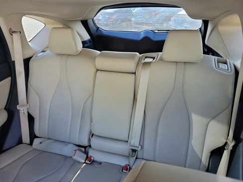 Certified 2022 Acura RDX w/ Technology Package image 9