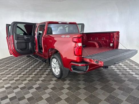 Used 2021 Chevrolet Silverado 1500 Custom w/ Safety Confidence Package AWD/4WD image 16