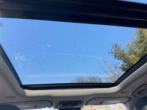 Used 2026 Toyota Grand Highlander Limited image 19