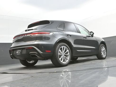 New 2025 Porsche Macan image 37