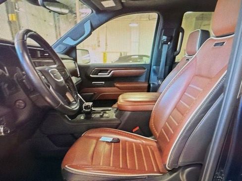 Used 2023 GMC Sierra 1500 Denali Ultimate AWD/4WD image 6