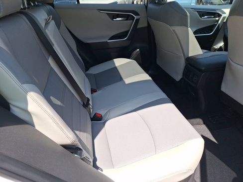 Used 2025 Toyota RAV4 Limited w/ Advanced Technology Package AWD/4WD image 32
