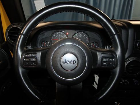 Used 2015 Jeep Wrangler Unlimited Sport w/ Quick Order Package 24S image 9