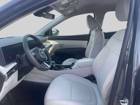 Certified 2025 Hyundai Tucson SE AWD/4WD image 15