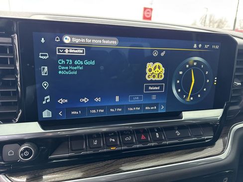 Used 2025 Chevrolet Silverado 2500 LT w/ Z71 Chrome Sport Edition image 16