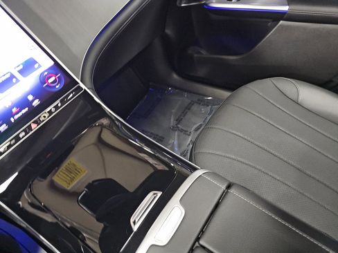 Used 2025 Mercedes-Benz EQE 350+ SUV image 27