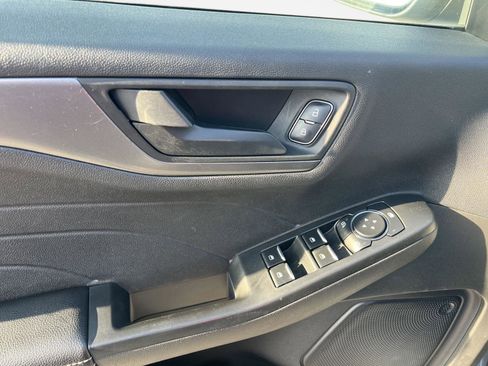 Used 2023 Ford Escape Active w/ Tech Pack #1 image 16