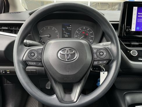 Used 2024 Toyota Corolla LE image 15