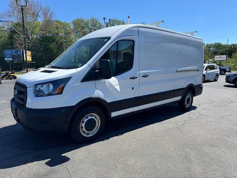 Used 2020 Ford Transit 250 Medium Roof RWD image 4