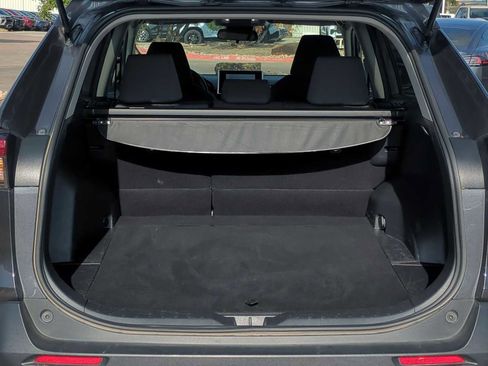 Used 2024 Toyota RAV4 XLE FWD image 25
