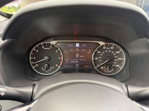 Used 2019 Nissan Altima 2.5 SL FWD image 14