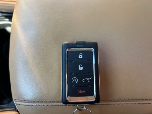 Certified 2022 Jeep Grand Cherokee Summit image 35