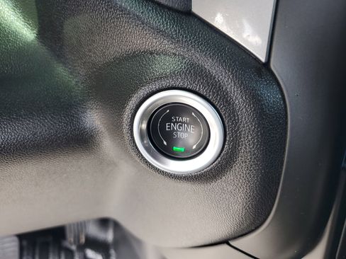 Used 2024 Chevrolet Silverado 1500 W/T image 25