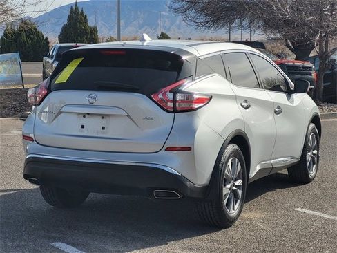 Used 2017 Nissan Murano S w/ Navigation Package image 3