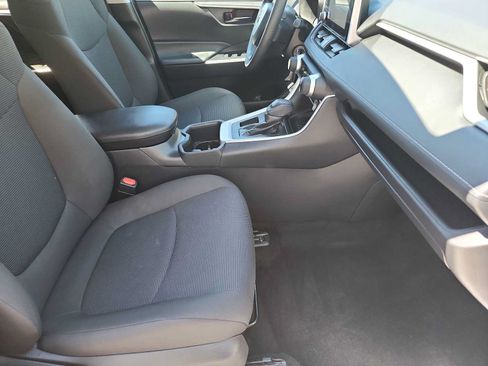 Used 2024 Toyota RAV4 LE FWD image 18