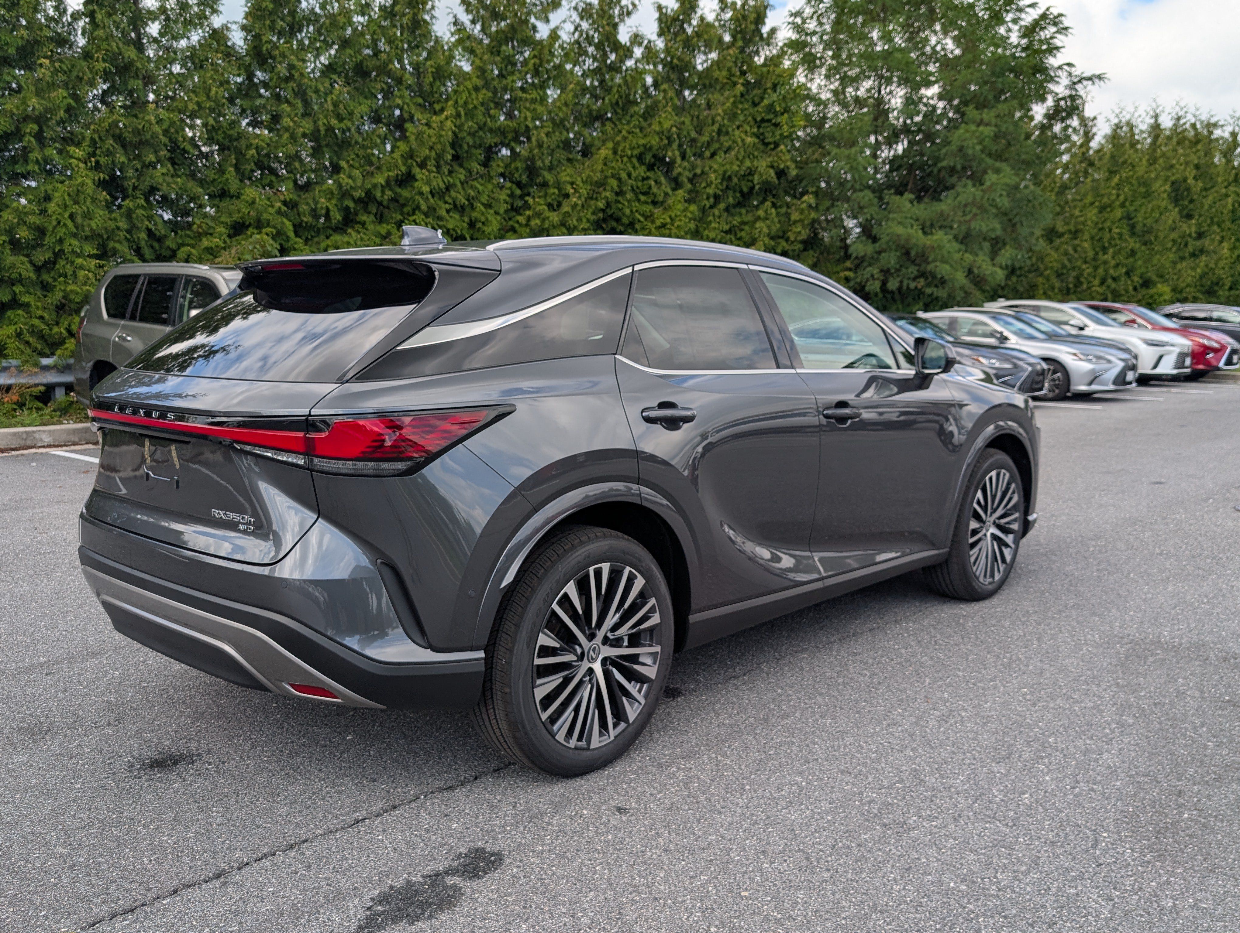 New 2026 Lexus RX 350 w/ Convenience Package AWD/4WD image 2
