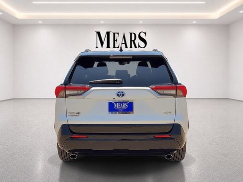Used 2024 Toyota RAV4 XSE w/ Premium Package AWD/4WD image 4