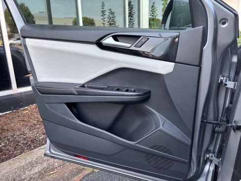 Used 2026 Volkswagen Taos S FWD image 18
