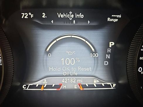 Used 2019 Jeep Cherokee Limited AWD/4WD image 16