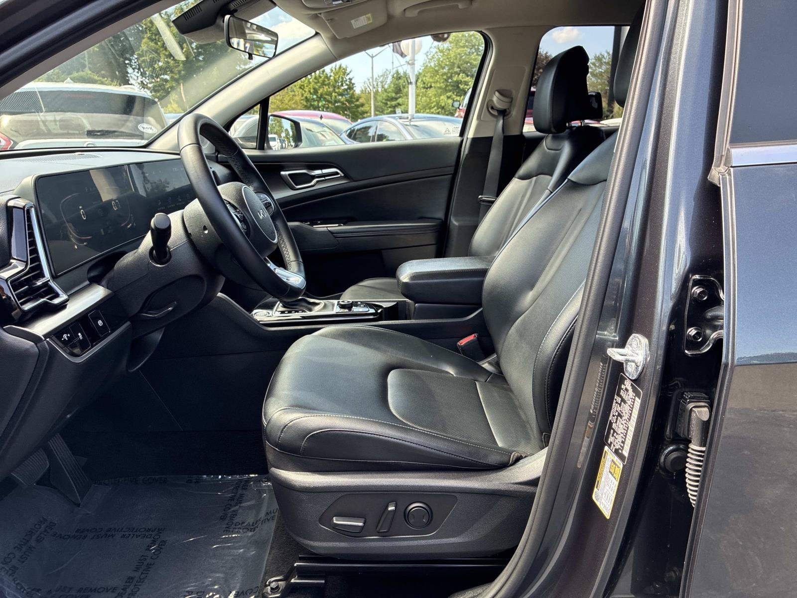 Used 2023 Kia Sportage EX FWD image 20