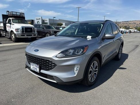Certified 2021 Ford Escape SEL AWD/4WD image 2