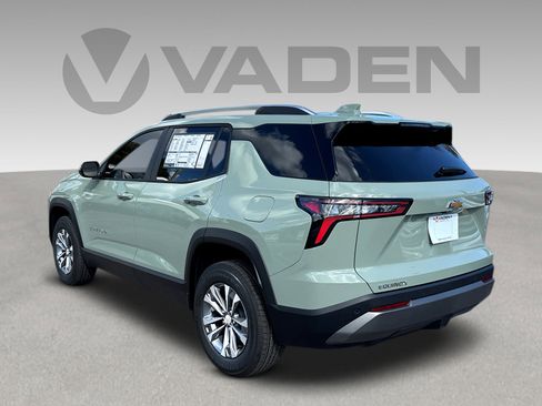 New 2026 Chevrolet Equinox LT w/ Convenience Package II image 29