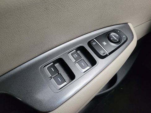 Used 2018 Kia Optima LX FWD image 27