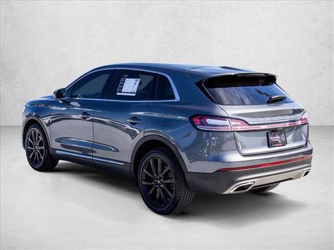 Used 2022 Lincoln Nautilus Reserve w/ Monochromatic Package AWD/4WD image 7