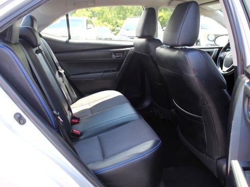 Used 2019 Toyota Corolla SE FWD image 12