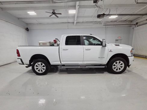 Used 2023 RAM 2500 Laramie AWD/4WD image 10