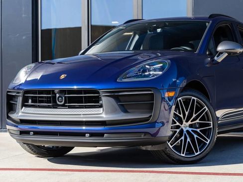 New 2026 Porsche Macan Turbo image 55