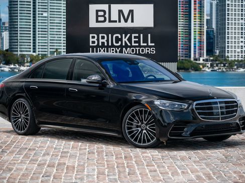 Used 2024 Mercedes-Benz S 580 4MATIC Sedan w/ AMG Line image 1