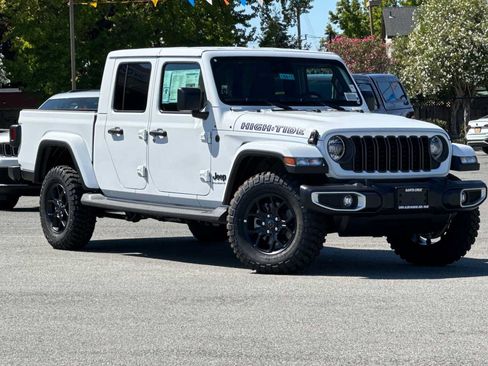 New 2025 Jeep Gladiator Sport AWD/4WD image 2