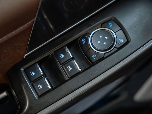 Used 2023 Ford F150 Lariat w/ Equipment Group 502A High image 52