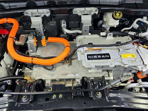 Certified 2024 Nissan Ariya AWD image 37