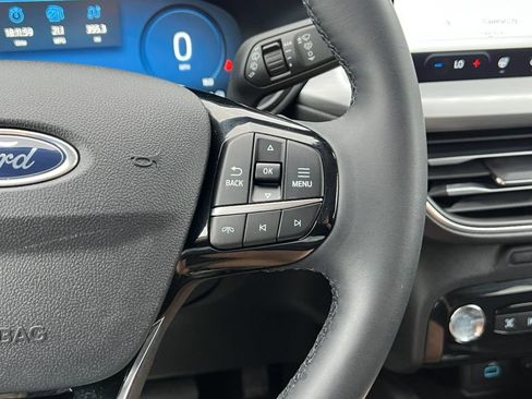 Certified 2023 Ford Escape Platinum AWD/4WD image 18