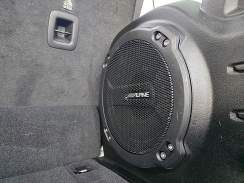 Used 2023 Jeep Wrangler Unlimited w/ Sun & Screen Package AWD/4WD image 12