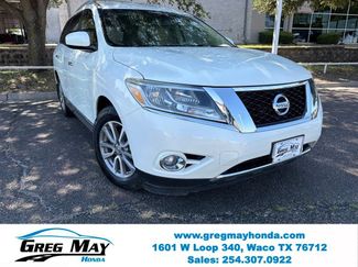 Used 2015 Nissan Pathfinder SL FWD video 1