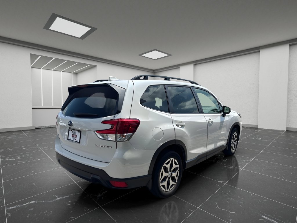 Certified 2023 Subaru Forester Premium AWD/4WD image 13