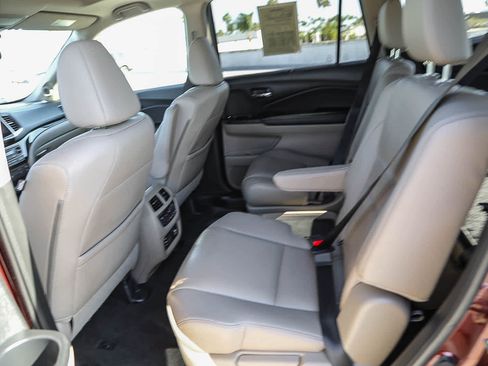 Used 2016 Honda Pilot Elite image 18