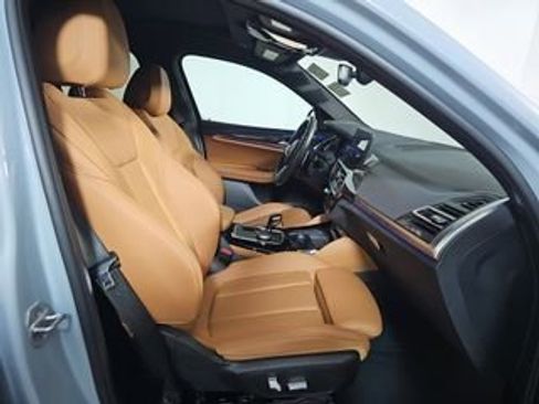 Used 2023 BMW X4 M40i image 5